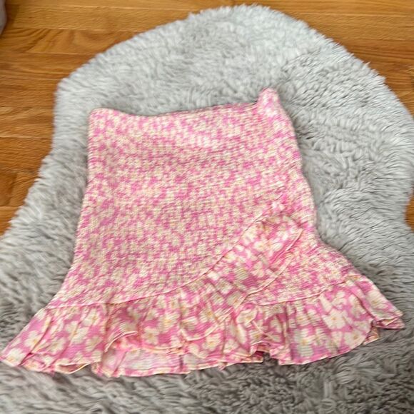 Zara Pink Floral Print Mini Skirt NWT XS - Picture 4 of 7